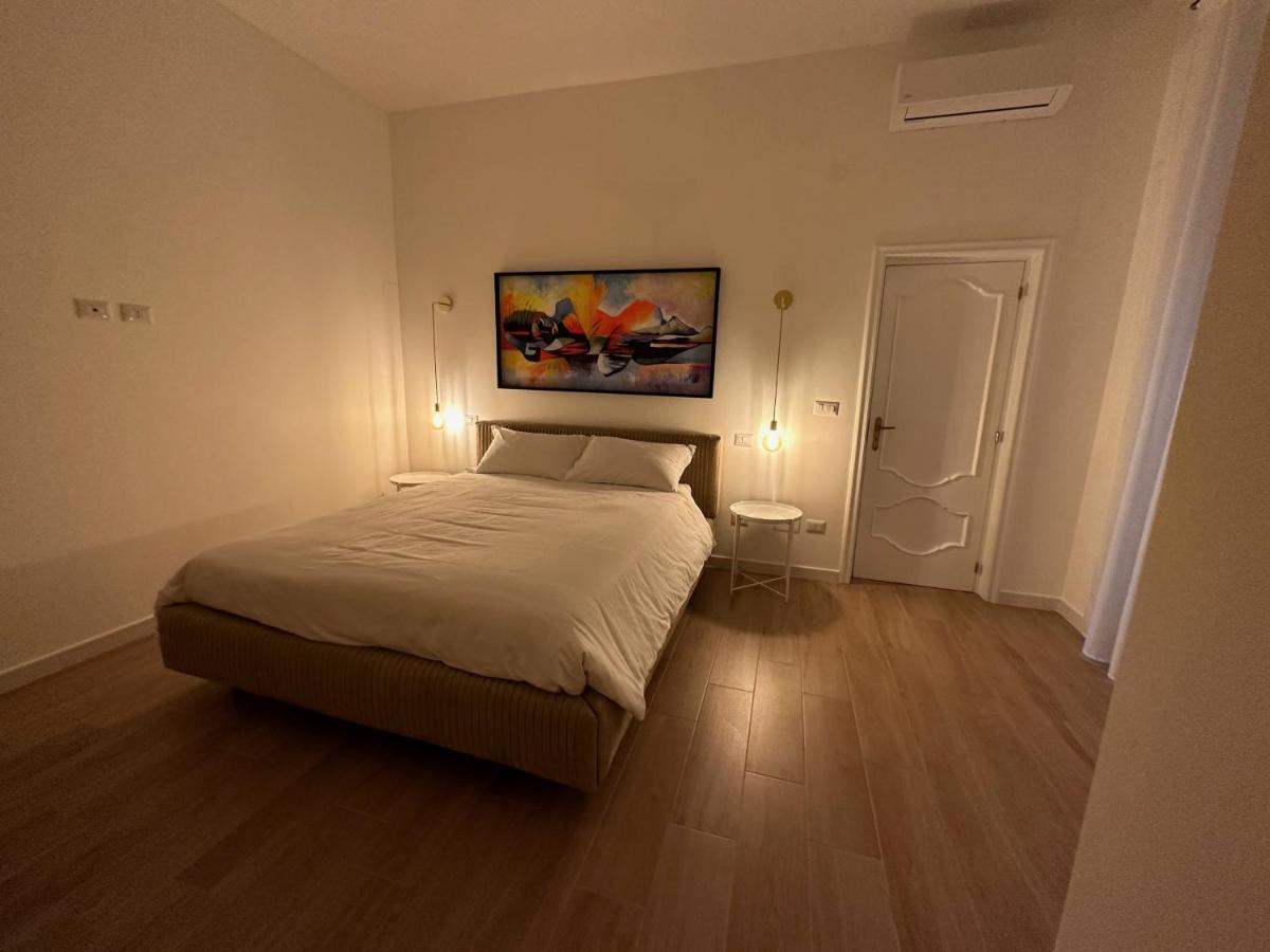 Nouvelle Vag - Apartment & Room Trani Εξωτερικό φωτογραφία